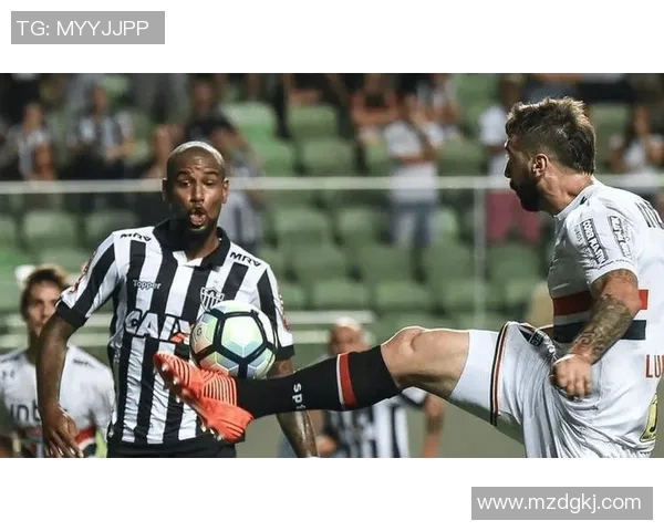 米内竞技迎战巴西国际争夺联赛关键三分的激烈对决